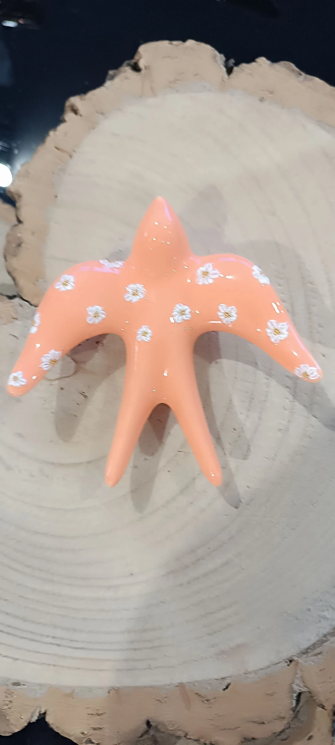 Hand-decorated ceramic swallow – photo 4